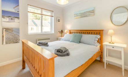3 Bed in Falmouth 5
