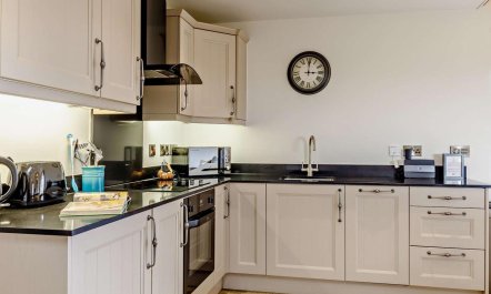 1 Bed in Bridgwater 4