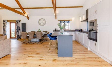4 Bed in Bideford 8
