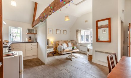 1 Bed in Warminster 9
