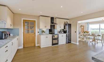 3 Bed in Launceston 8