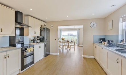 3 Bed in Launceston 9