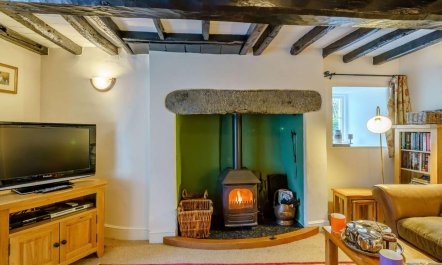 2 Bed in Hawkshead 1