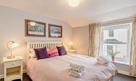 3 Bed in Tenby 7