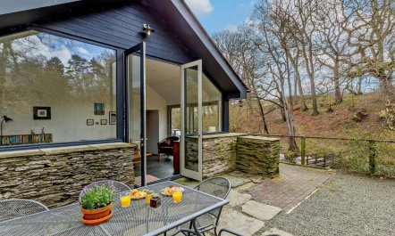 3 Bed in Rhayader 1