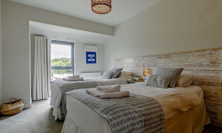 3 Bed in St. Austell 9