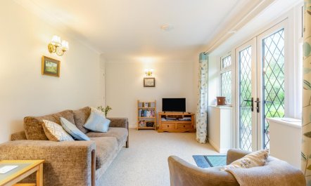 1 Bed in Whitwell 7