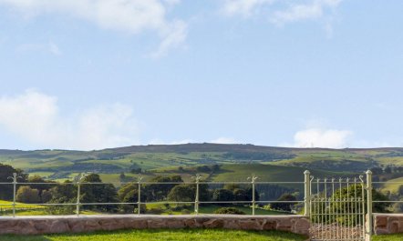 3 Bed in Ratlinghope 3