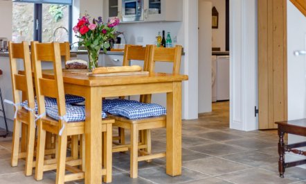 3 Bed in Ratlinghope 7