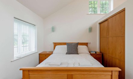 1 Bed in Lymington 8