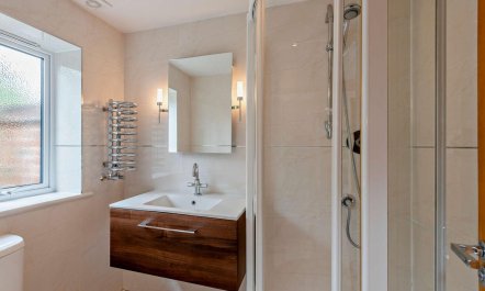 1 Bed in Lymington 9