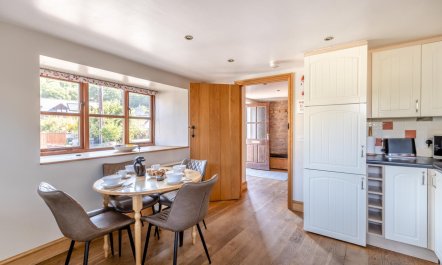 2 Bed in Minehead 7