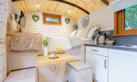 1 Bed in Abergavenny 4