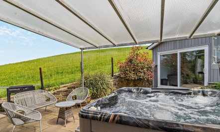 5 Bed in Builth Wells 1