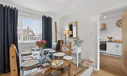 2 Bed in Seahouses 7