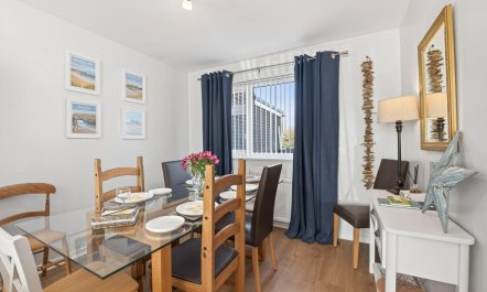 2 Bed in Seahouses 8