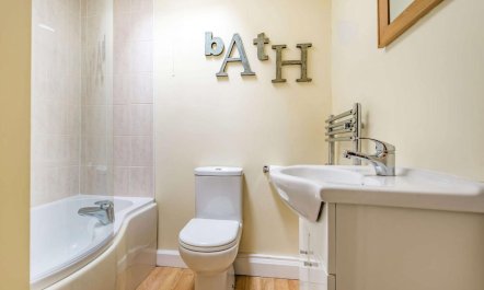 2 Bed in Keswick 9
