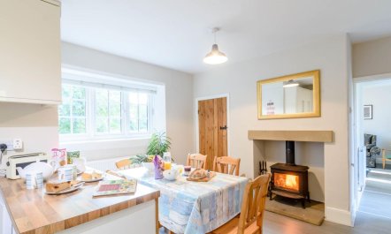 3 Bed in Richmond 4