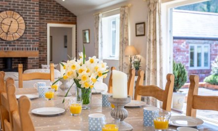 4 Bed in Dorchester 9