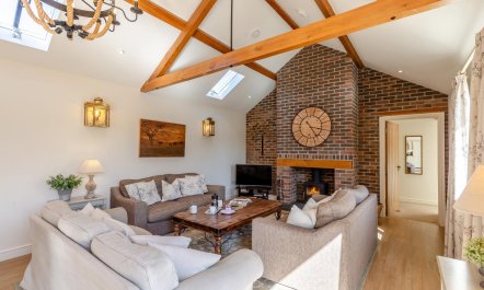 4 Bed in Dorchester 7