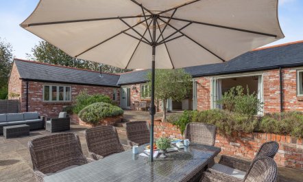 4 Bed in Dorchester 2