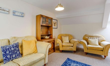 2 Bed in Ilfracombe 1