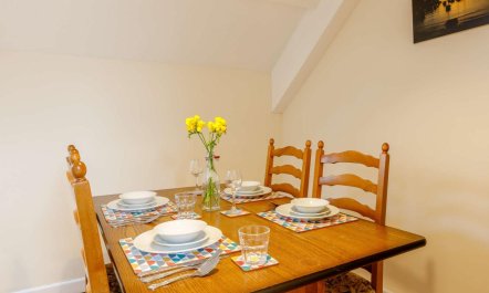 2 Bed in Ilfracombe 3