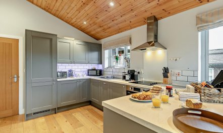 3 Bed in St. Columb 5