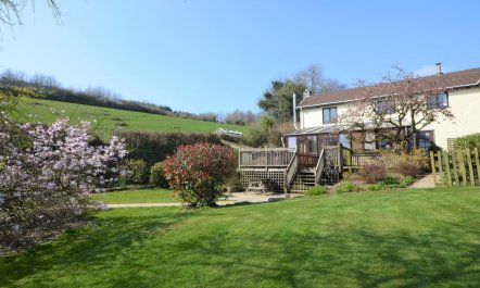 3 Bed in Bodmin 1
