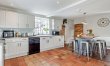 6 Bed in Beaconsfield 6