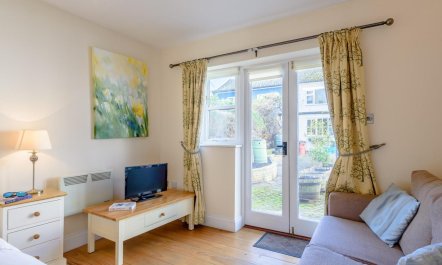 1 Bed in Woodbridge 1