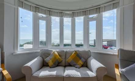 3 Bed in Bexhill On Sea 2