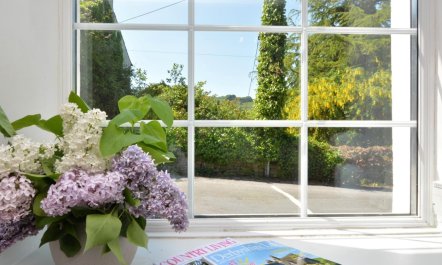 2 Bed in High Peak 6