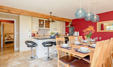 3 Bed in Colwyn Bay 6