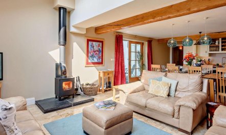 3 Bed in Colwyn Bay 8