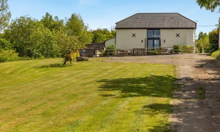 2 Bed in Monkokehampton
