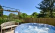4 Bed in Newtown 1