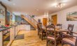 4 Bed in Newtown 7