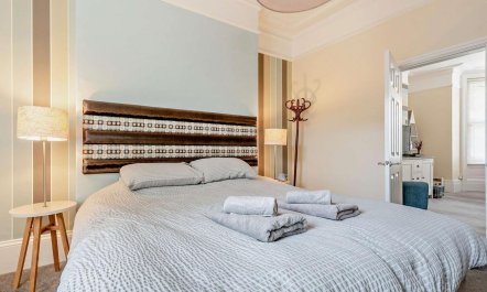 1 Bed in Tenby 4