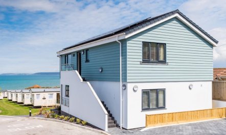 3 Bed in Westward Ho 1