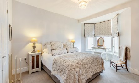 5 Bed in Tenby 4