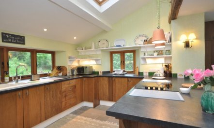 3 Bed in Abergavenny 6