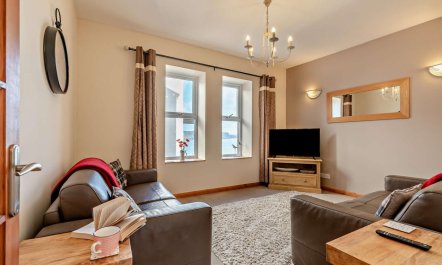2 Bed in Tenby 2