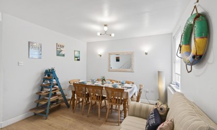 4 Bed in Swanage 7