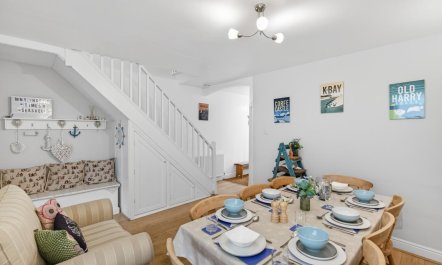 4 Bed in Swanage 1