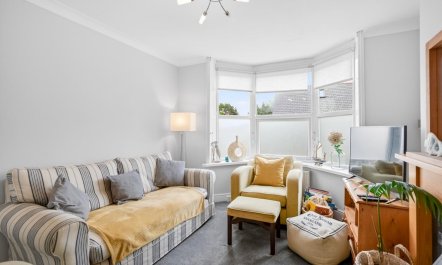 4 Bed in Swanage 5
