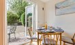 2 Bed in Trunch 8