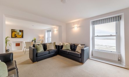3 Bed in Aberdyfi 9