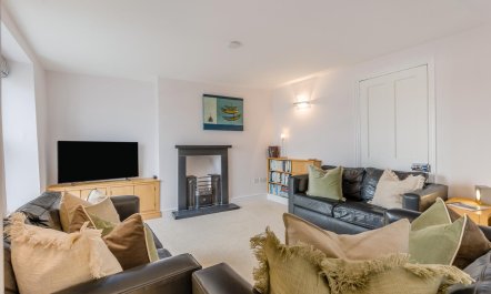3 Bed in Aberdyfi 7