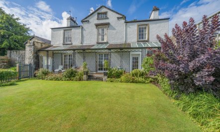 2 Bed in Grange Over Sands